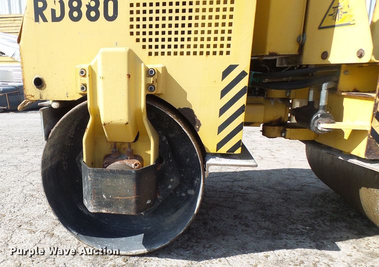 image for item DD1751 Wacker RD880 double drum roller