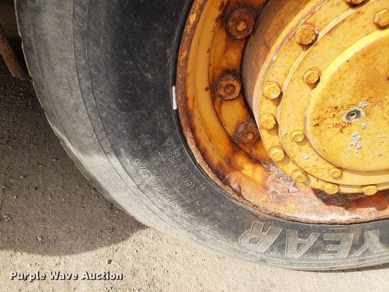 image for item DD2602 Blaw Knox RW-195 road widener