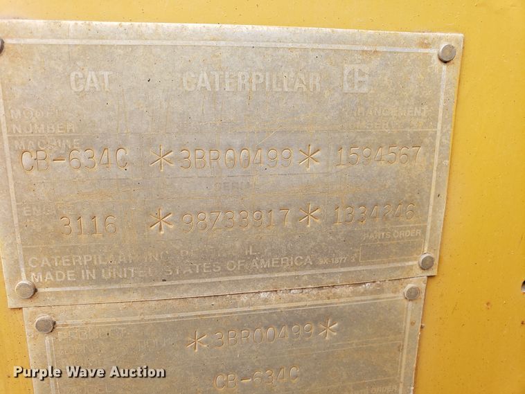 image for item DD2625 2000 Caterpillar CB-634C double drum vibratory roller