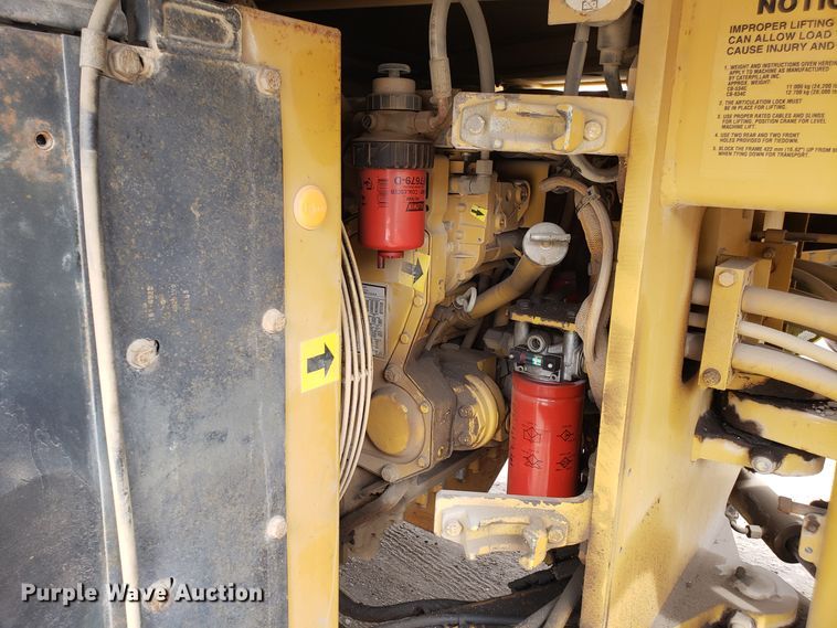 image for item DD2625 2000 Caterpillar CB-634C double drum vibratory roller