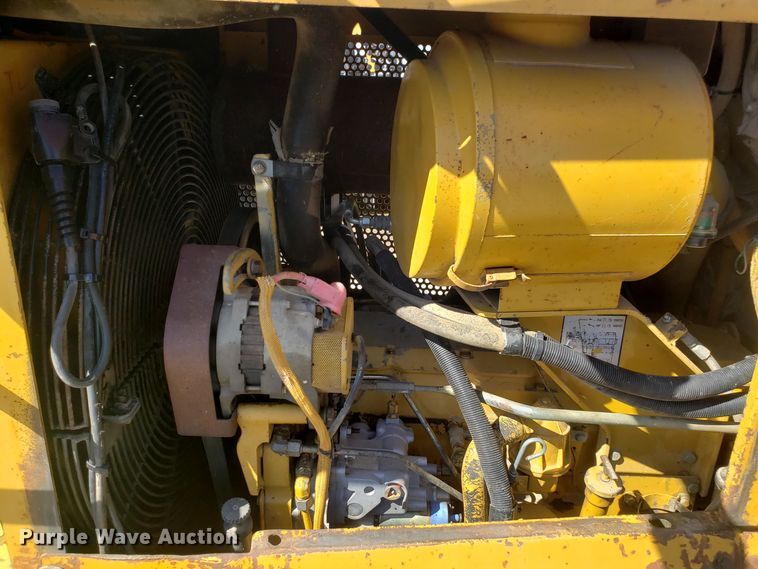 image for item DD2637 1999 Caterpillar D6M XL dozer