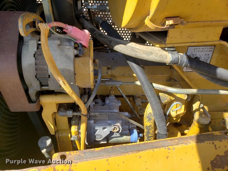 image for item DD2637 1999 Caterpillar D6M XL dozer