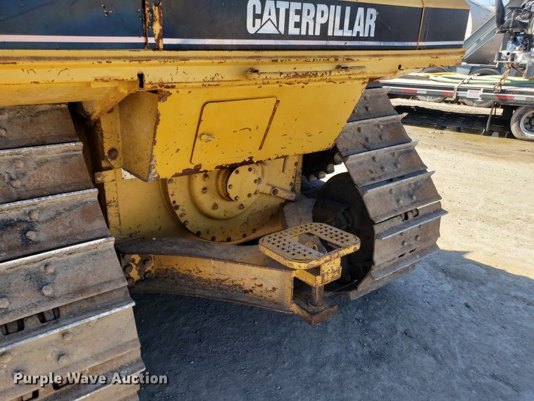 image for item DD2637 1999 Caterpillar D6M XL dozer