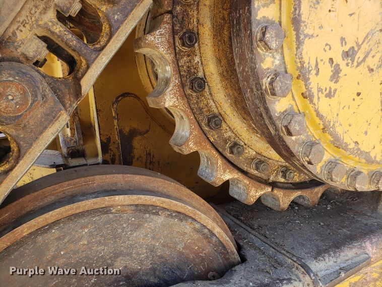 image for item DD2637 1999 Caterpillar D6M XL dozer