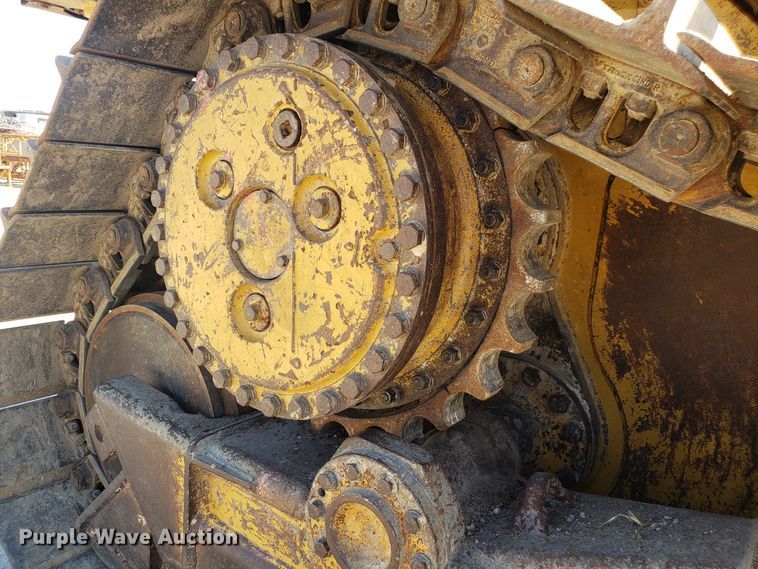 image for item DD2637 1999 Caterpillar D6M XL dozer