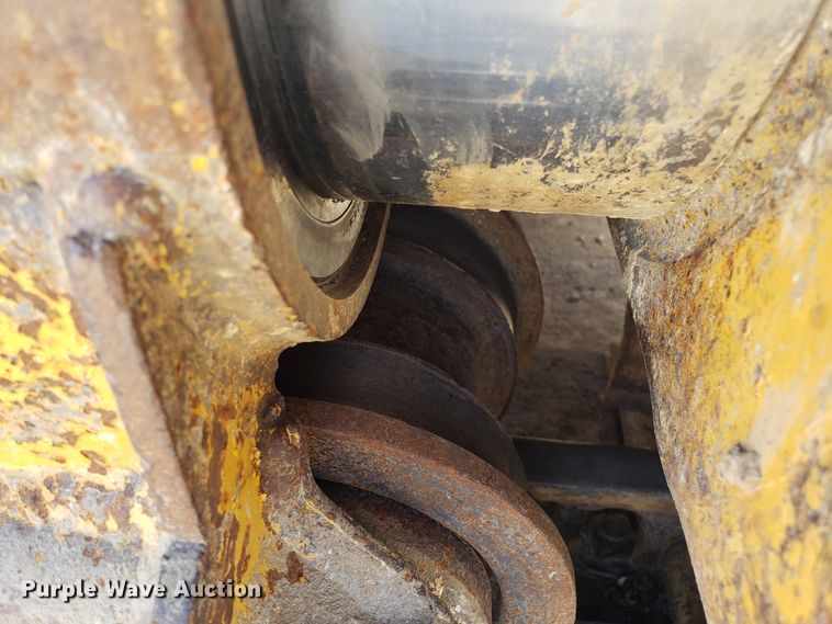 image for item DD2637 1999 Caterpillar D6M XL dozer