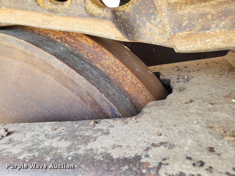 image for item DD2637 1999 Caterpillar D6M XL dozer