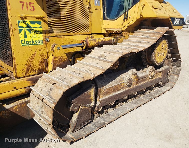 image for item DD2637 1999 Caterpillar D6M XL dozer