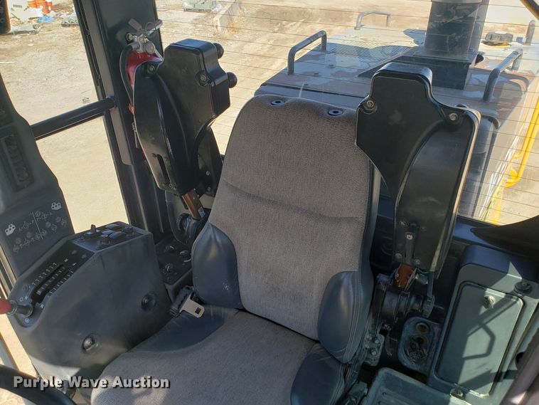 image for item DD2638 2009 John Deere 672GP motor grader