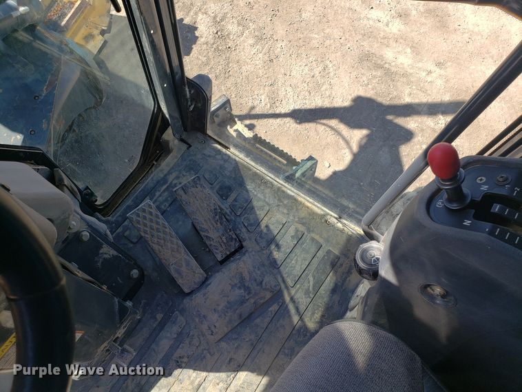 image for item DD2638 2009 John Deere 672GP motor grader