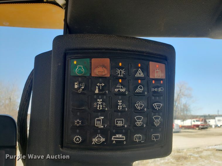 image for item DD2638 2009 John Deere 672GP motor grader