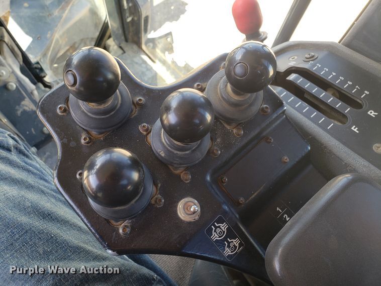 image for item DD2638 2009 John Deere 672GP motor grader