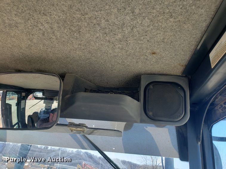 image for item DD2638 2009 John Deere 672GP motor grader