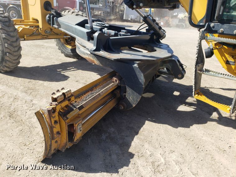 image for item DD2638 2009 John Deere 672GP motor grader