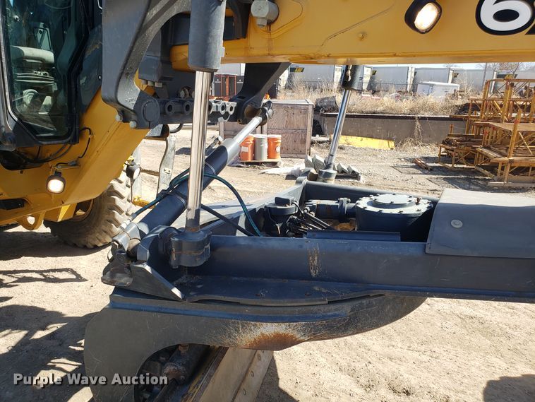 image for item DD2638 2009 John Deere 672GP motor grader