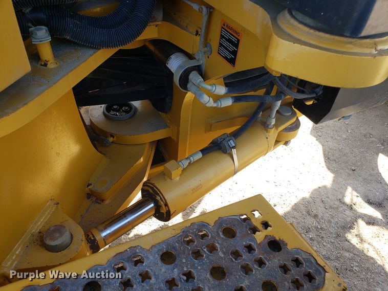 image for item DD2638 2009 John Deere 672GP motor grader