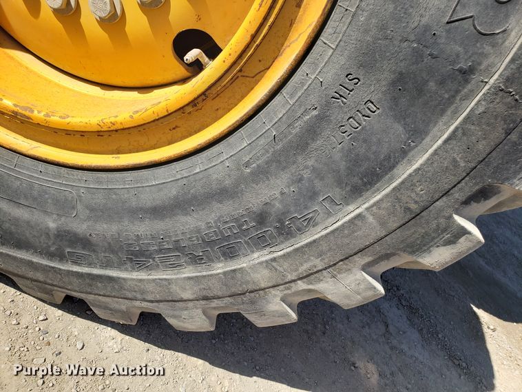 image for item DD2638 2009 John Deere 672GP motor grader