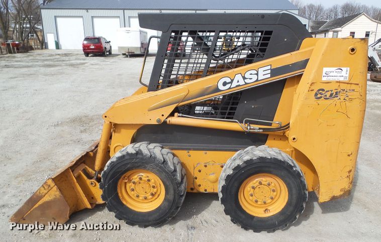 image for item DF0827 2002 Case 60XT  skid steer loader