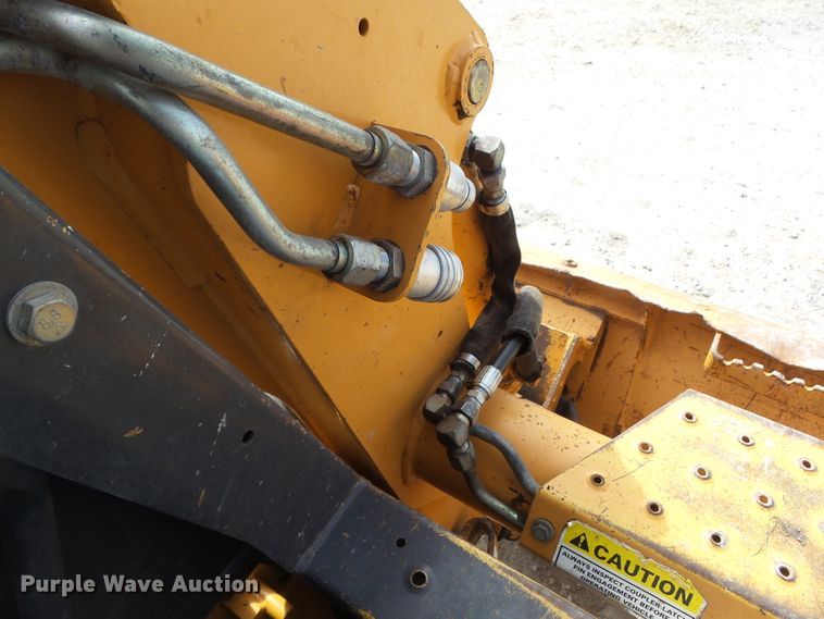 image for item DF0827 2002 Case 60XT  skid steer loader