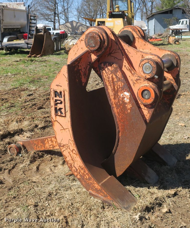 image for item DF5085 NPK scrap grapple