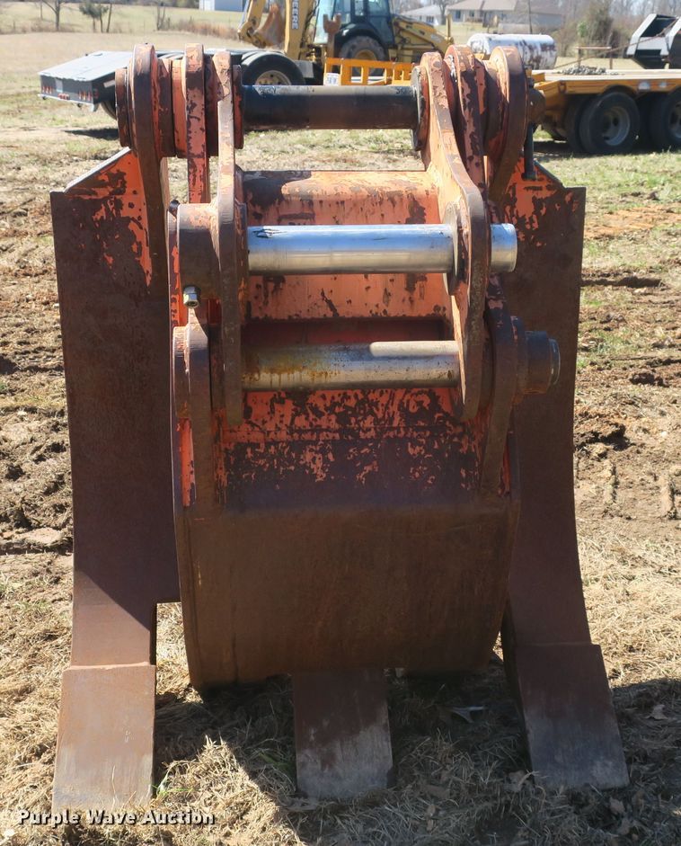 image for item DF5085 NPK scrap grapple