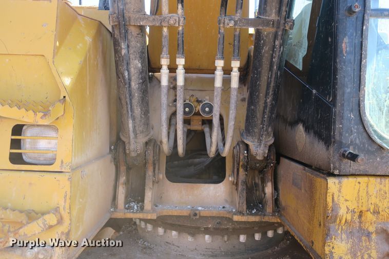 image for item DF5087 2014 Caterpillar 321D LCR excavator