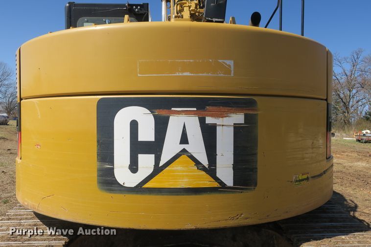 image for item DF5087 2014 Caterpillar 321D LCR excavator