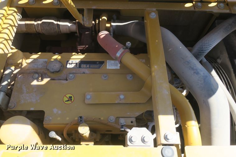 image for item DF5087 2014 Caterpillar 321D LCR excavator