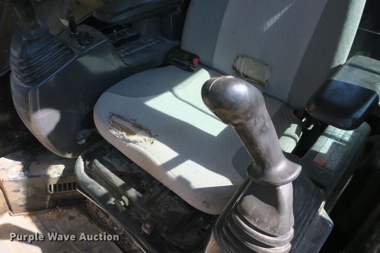 image for item DF5087 2014 Caterpillar 321D LCR excavator