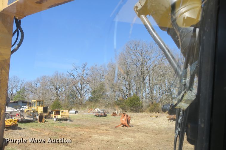 image for item DF5087 2014 Caterpillar 321D LCR excavator