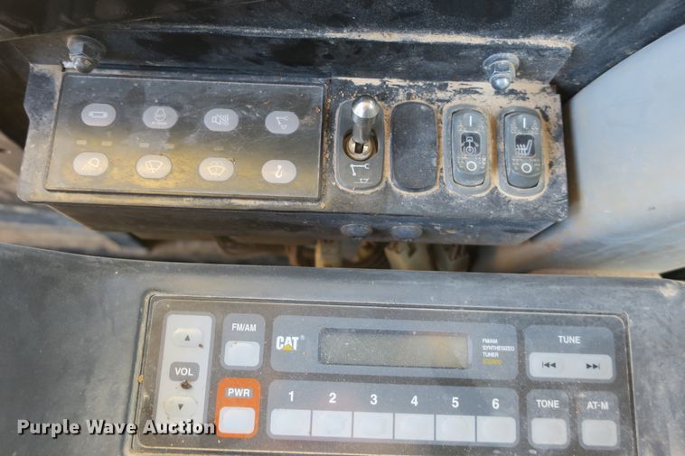 image for item DF5087 2014 Caterpillar 321D LCR excavator