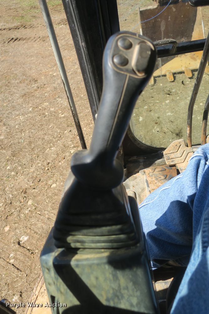 image for item DF5087 2014 Caterpillar 321D LCR excavator