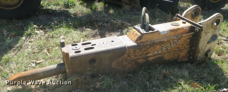 image for item DF5088 Stanley MB40-EX hammer