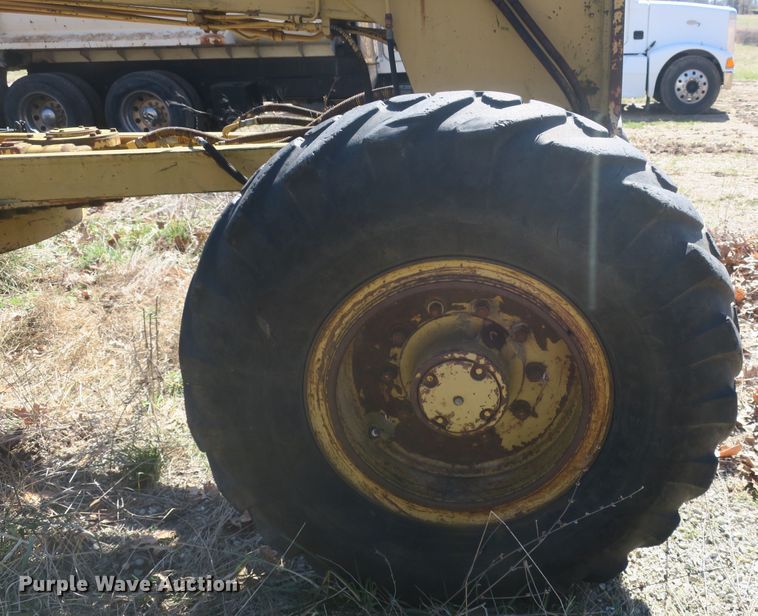 image for item DF5089 Fiat-Allis motor grader