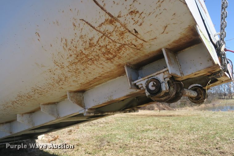 image for item DF5090 Roll-out dump bed