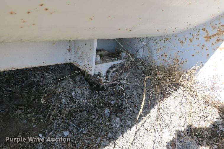 image for item DF5090 Roll-out dump bed