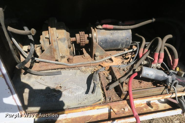 image for item DF5090 Roll-out dump bed