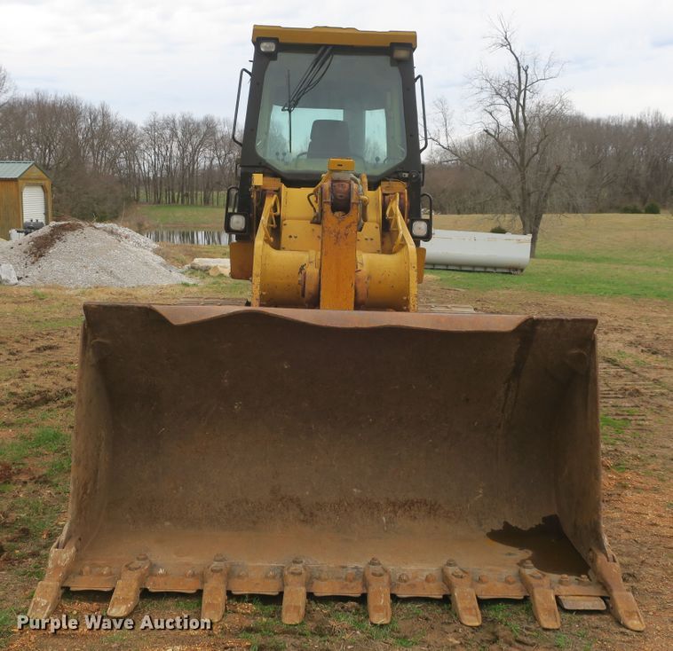 image for item DF5104 2001 Caterpillar 963C  track loader
