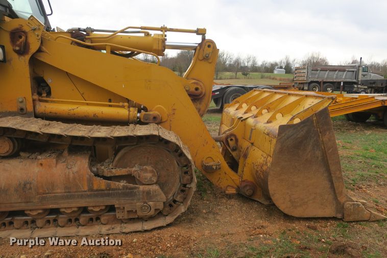 image for item DF5104 2001 Caterpillar 963C  track loader