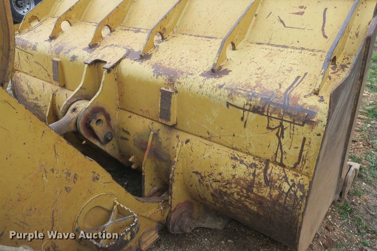 image for item DF5104 2001 Caterpillar 963C  track loader