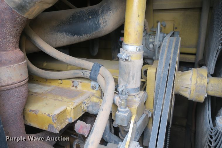 image for item DF5104 2001 Caterpillar 963C  track loader