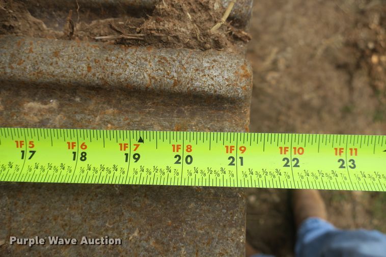 image for item DF5104 2001 Caterpillar 963C  track loader