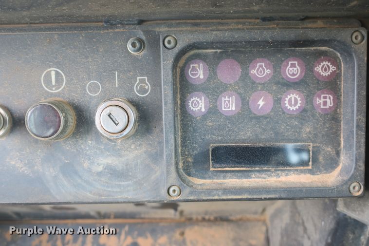 image for item DF5104 2001 Caterpillar 963C  track loader