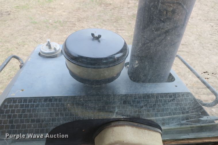 image for item DF5104 2001 Caterpillar 963C  track loader