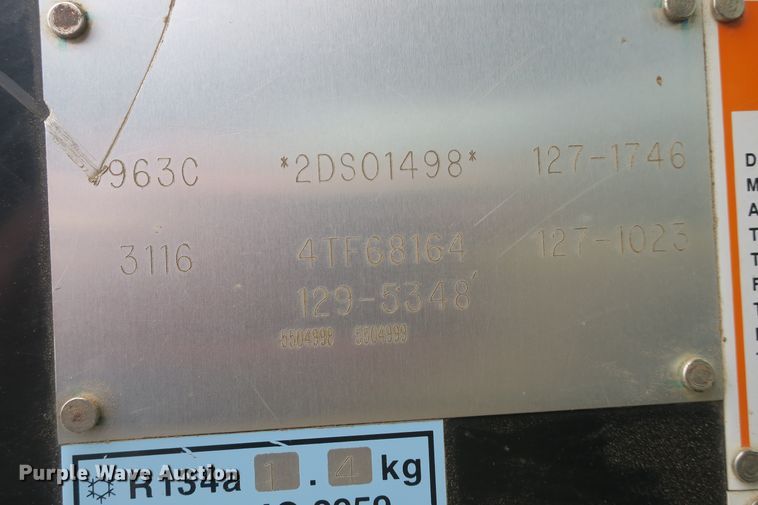 image for item DF5104 2001 Caterpillar 963C  track loader