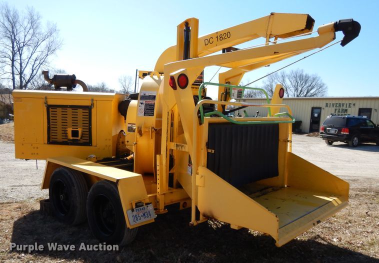 image for item DF5853 2007 Altec DC1820 wood chipper