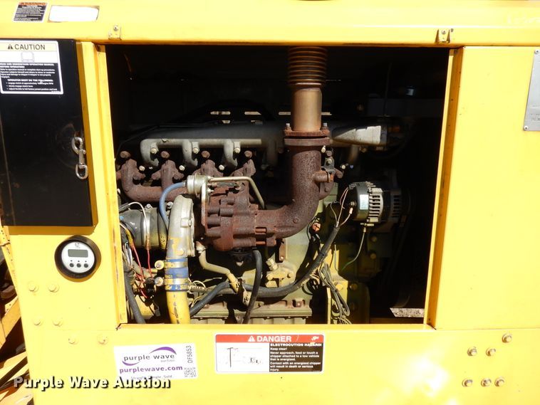 image for item DF5853 2007 Altec DC1820 wood chipper