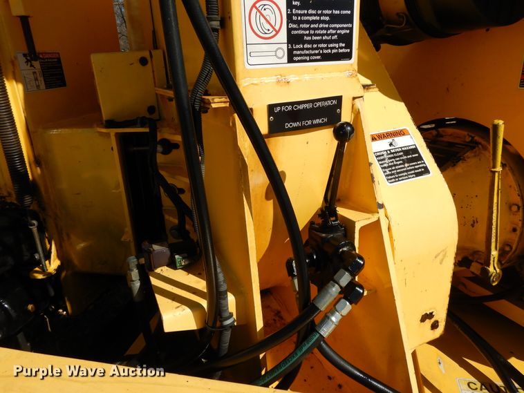 image for item DF5853 2007 Altec DC1820 wood chipper