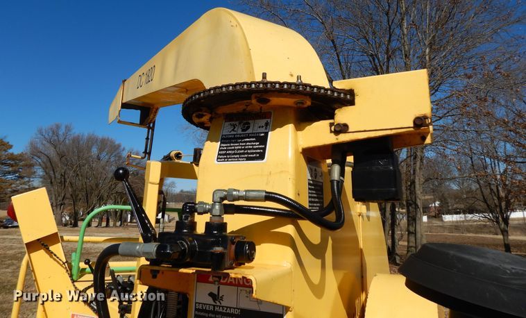 image for item DF5853 2007 Altec DC1820 wood chipper
