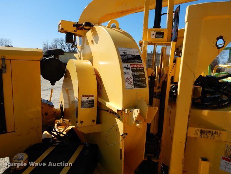 image for item DF5853 2007 Altec DC1820 wood chipper